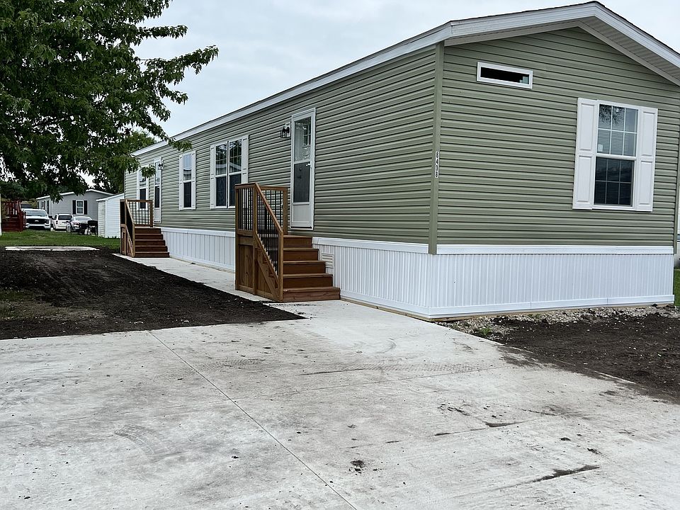 1st image of 8438 Mimi St #475