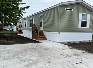 8438 Mimi St #475, Newport, MI 48166