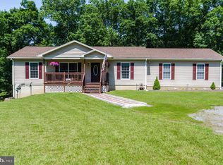 780 Cannon Dr, Berkeley Springs, WV 25411