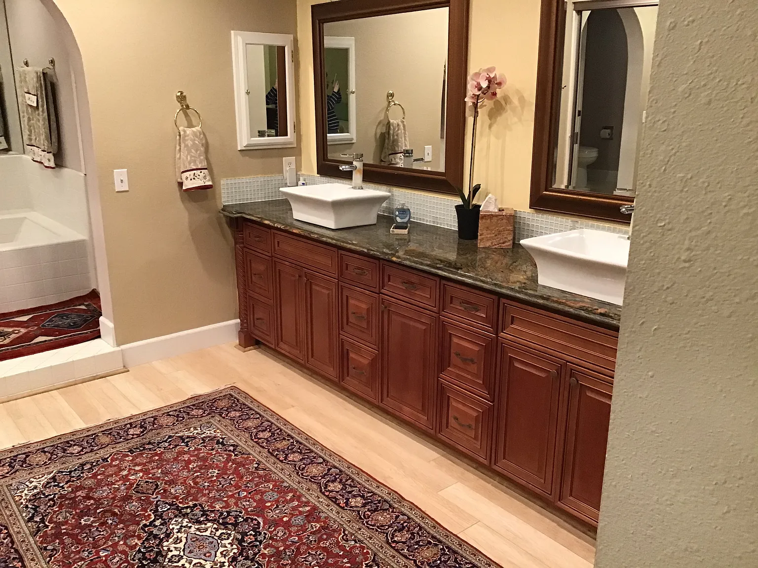 Studio, 1.5 bath, 400 sqft, $2,800 — Photo 4
