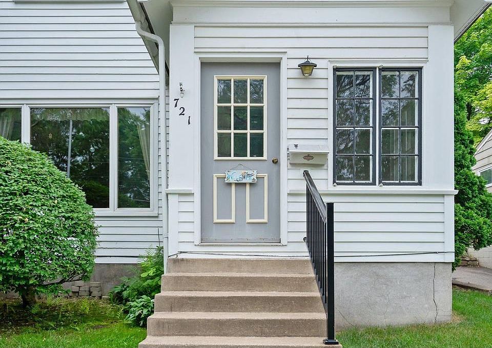 2nd image of 721 Olive St W #A
