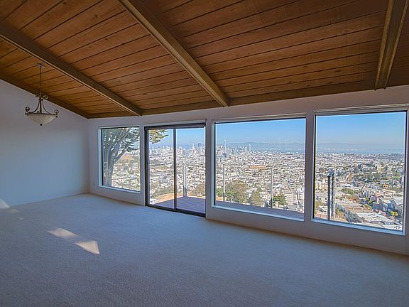 4th image of 425 Burnett Ave #Penthouse