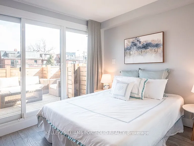 207 Beatrice St #2 — Photo 6
