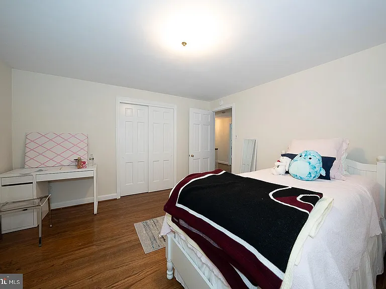 538 Conestoga Rd — Photo 25