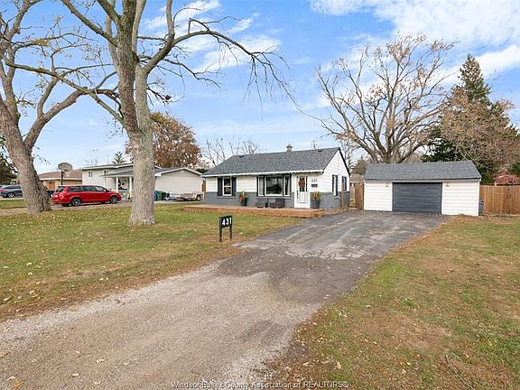 4th image of 431 Maple Ave