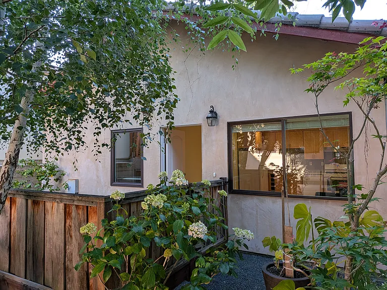 2308 Hillside Dr — Photo 15