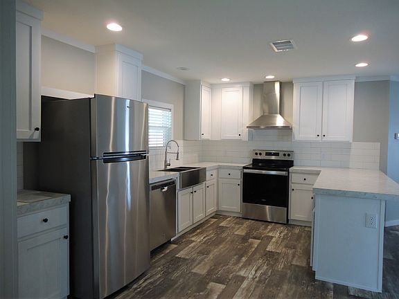 2nd image of 5715 Waycross Dr #5715