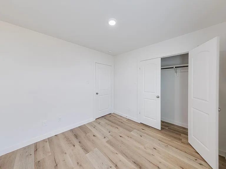 3635 Ward St — Photo 21