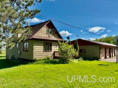 E7560 Prospect Dr, Bessemer, MI, 49911