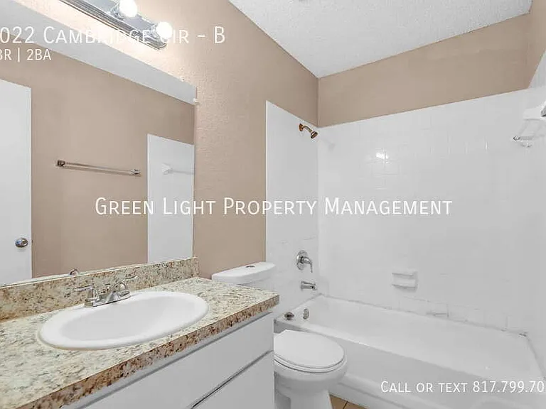 8022 Cambridge Cir #B — Photo 16
