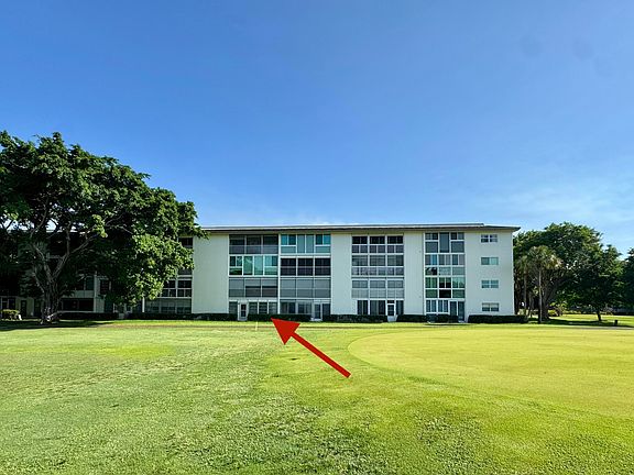 2nd image of 3405 Bimini Lane #D1