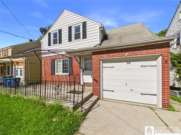 182 Springville Ave, Amherst, NY 14226