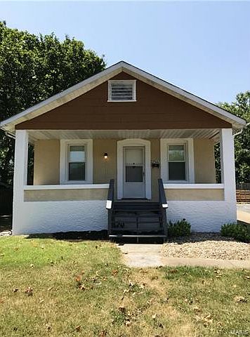 1st image of 2341 Gaebler Ave