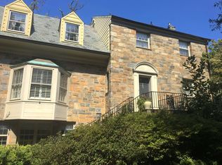 105 Buxton Rd, Falls Church, VA 22046