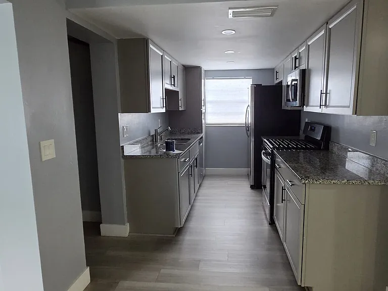5115 Eldorado Dr — Photo 4