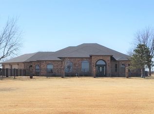 63 W Compress Rd, Artesia, NM 88210