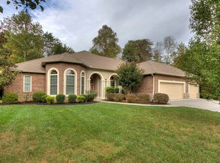 228 Oligi Cir, Loudon, TN 37774