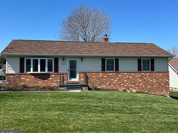 2nd image of 243 Massanutten Dr