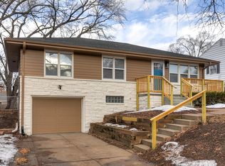 7524 Grant St, Omaha, NE 68134