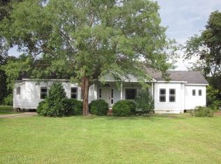 606 Hand Ave, Bay Minette, AL 36507