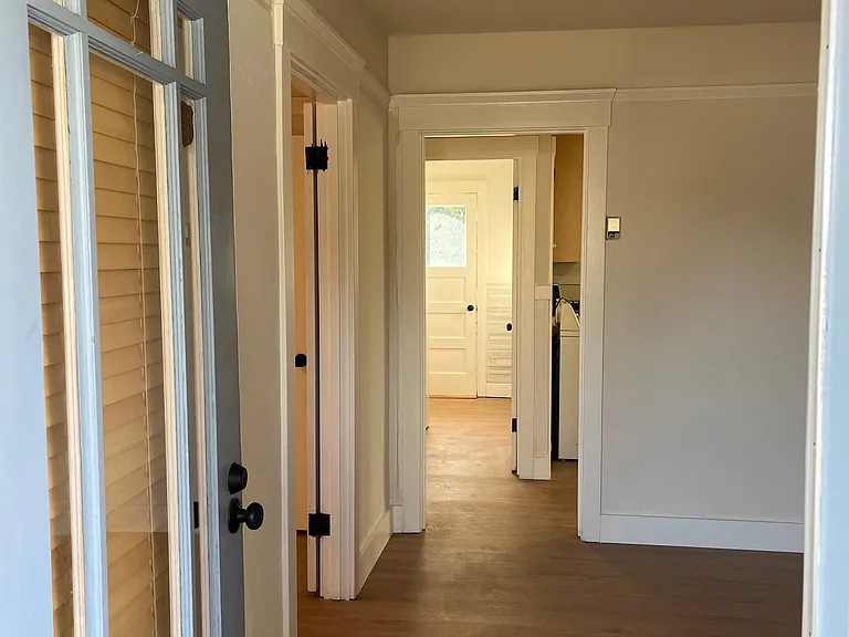 4091 Central Ave — Photo 6