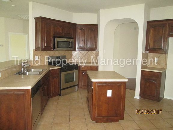 4th image of 4028 Ellenboro Ln