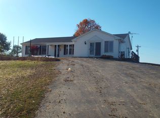 6090 S Rodden Rd, Hanover, IL 61041