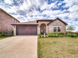 1308 Morning Ridge Trl, Aubrey, TX 76227
