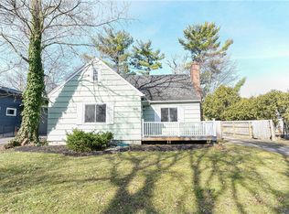 565 N Winton Rd, Rochester, NY 14610