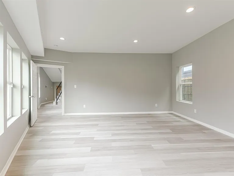 5302 Tarawa Rd — Photo 7