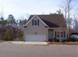 239 Southlake Pl, Newport News, VA 23602