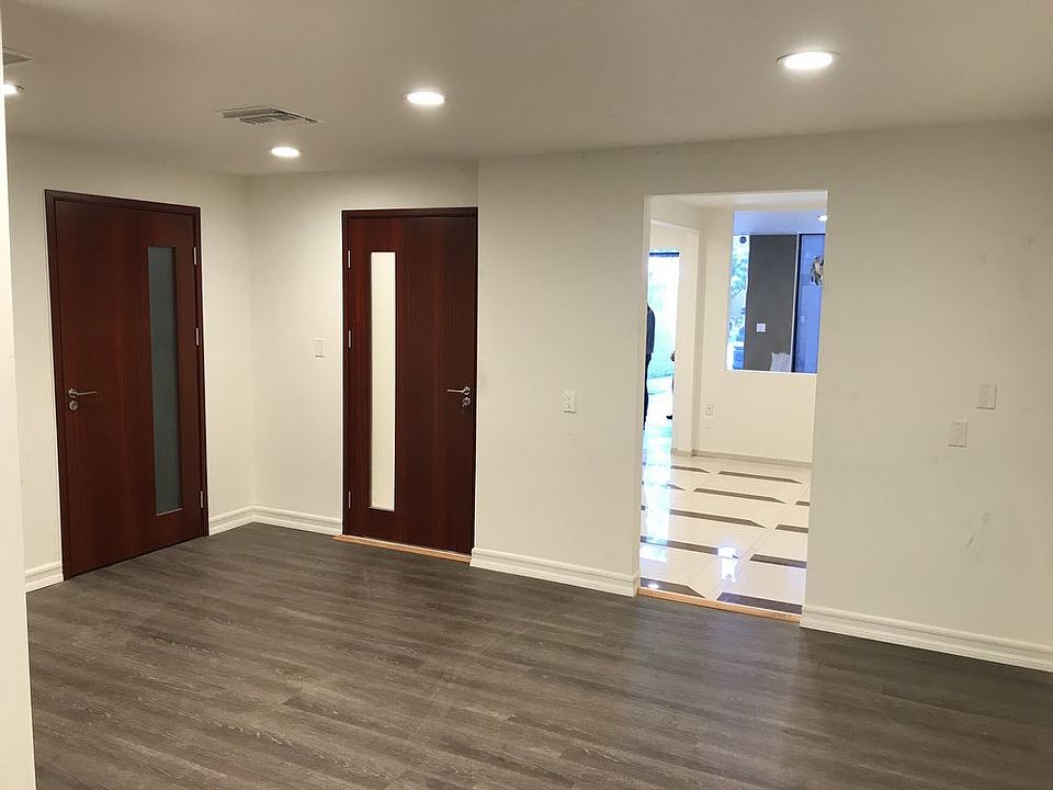 1st image of 1741 Torrance Blvd Ste E