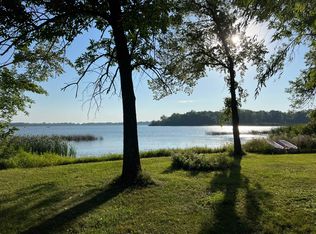 23550 Trails End Ln, Cleveland, MN 56017