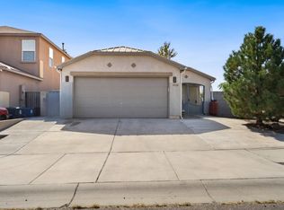 8928 Dakota Ridge Rd SW, Albuquerque, NM 87121