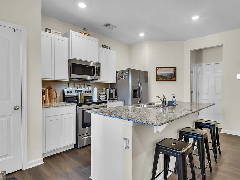 62 Chastain Cir — Photo 12