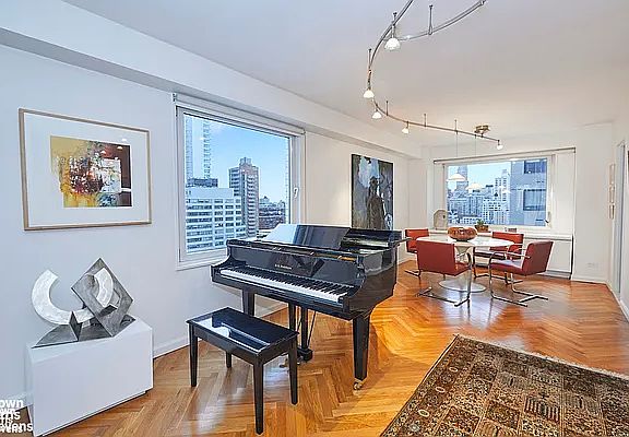 4th image of 303 E 57th St APT 20D
