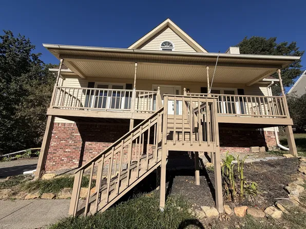 702 Lone Oak Dr, Pegram, TN 37143