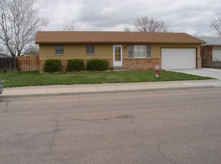 2816 N Belmont Pl, Garden City, KS 67846