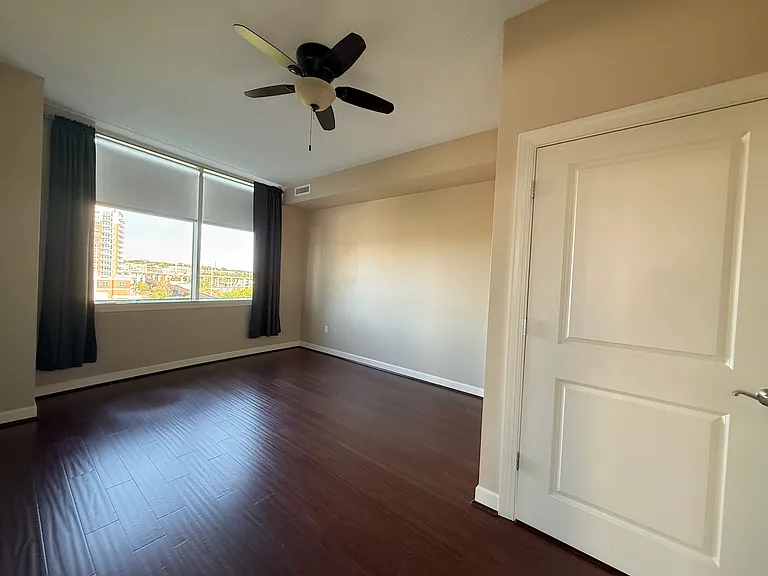 bedroom #1