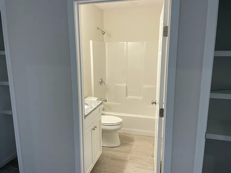 10 Rebecca Ann Ln — Photo 9