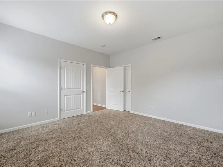 8 Woods Way — Photo 28