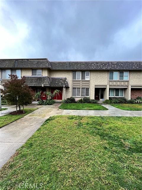 1st image of 10237 Kings River Ct