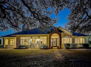 4414 Bob Wire Rd, Spicewood, TX 78669