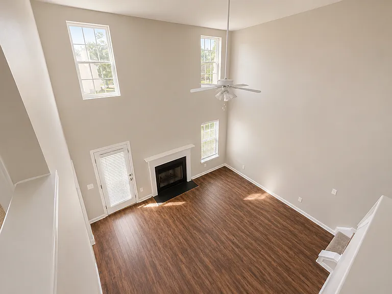 4405 Singing Oak Ct — Photo 16