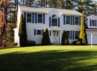 3 Strout Ln, Durham, NH 03824