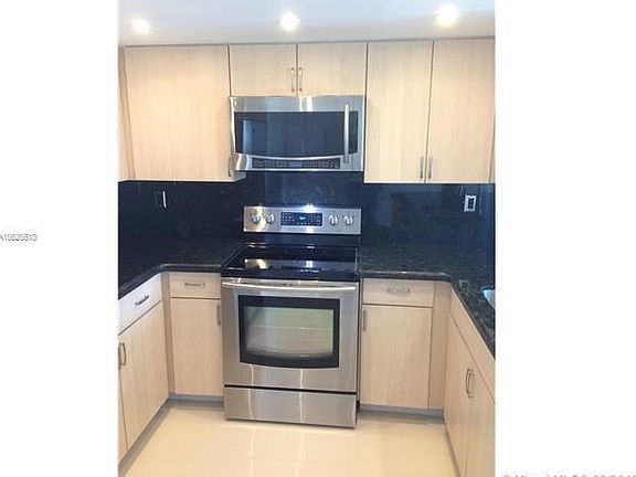 4th image of 3000 Coral Way APT 501
