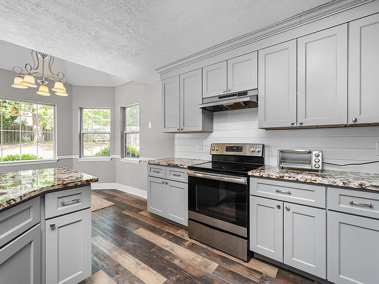 4139 Quinn Dr — Photo 11