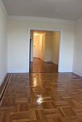 Rented by Roberto Guilbet, LREB