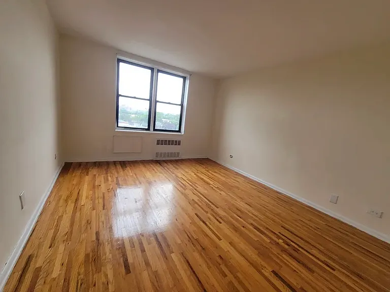 78-40 164th St #4W — Photo 6