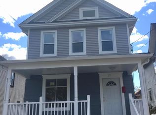 27 Chestnut St, Red Bank, NJ 07701